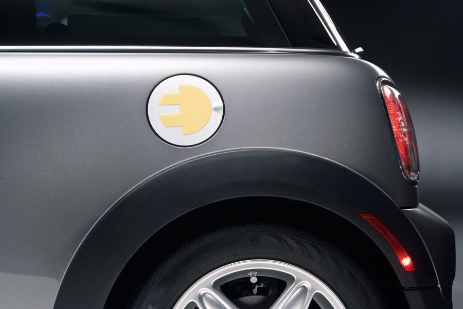  Mini E 2008 года  (фото 27 из 35)